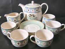A WEDGWOOD HOME ''FARMSTEAD'' PATTERN COMPLETE TEA SERVICE IN PERFECT CONDITION