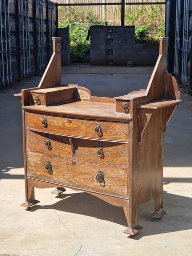 Arts crafts chest of drawers - crafts,