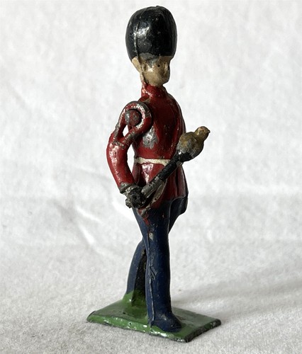 Vintage toy soldier britains - toy,