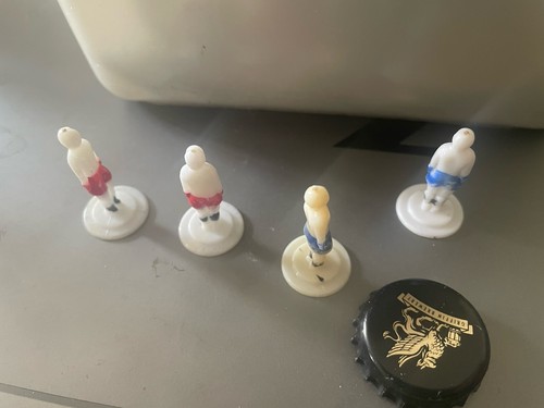 Subbuteo figures 7 - figures,