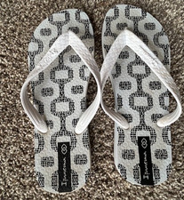 IPANEMA GRENDENE FLIP FLOPS