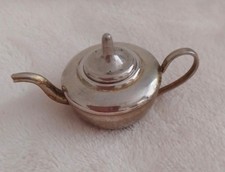 Miniature tea pot - unsure of