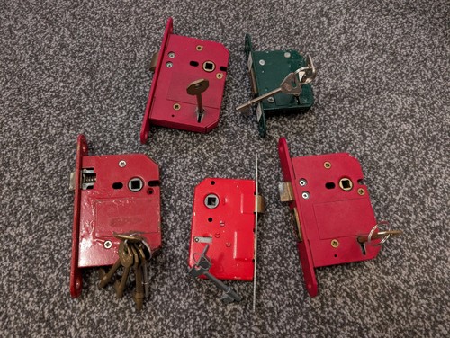 Assorted lever mortice - 5, x
