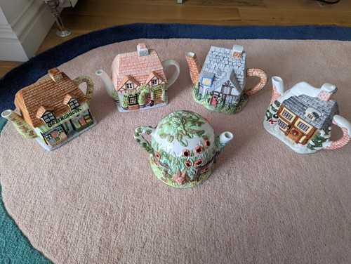 Annie rowe village teapot - rowe,