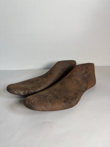 Pair antique style heavy - antique,