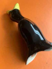 Stoneware pie blackbird with