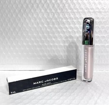 Marc Jacobs Glow Away Dewy