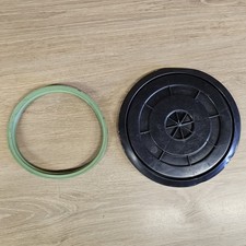 Vauxhall Astra G Mk4 Fuel Pump Cover Trim Cap & Rubber Seal Gasket 98-05