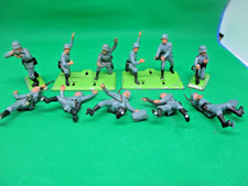 BRITAINS DEETAIL WW2 GERMAN SOLDIERS FOR SPARES / REPAIR, JOB LOT OF 11.