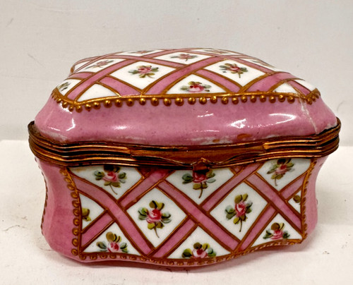 Antique porcelain trinket - trinket, box