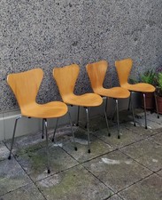 4 Vintage Series 7 chairs Designer Arne Jacobsen Mid Century Modern Scandinavia 