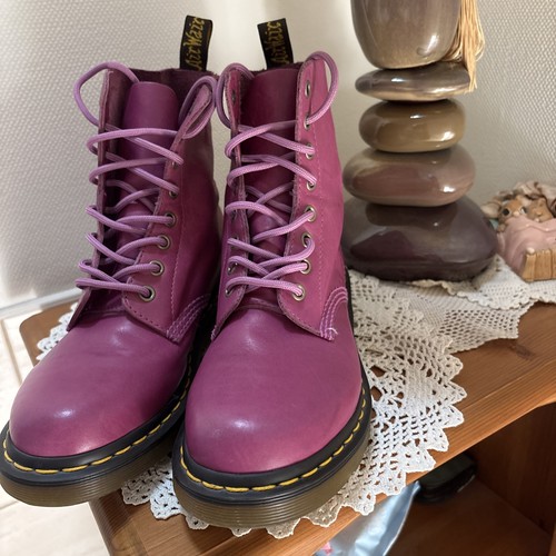 Doc martens boots size - dr,
