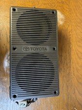 TOYOTA CELICA 1.8 VVTLI 190 TSPORT 99-06 ACTIVE SUBWOOFER SYSTEM PZ426 B0250 00