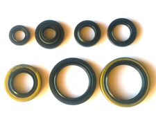 SUZUKI RM125 ENGINE OIL SEAL
