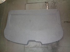 TOYOTA AVENSIS 2004 HATCHBACK