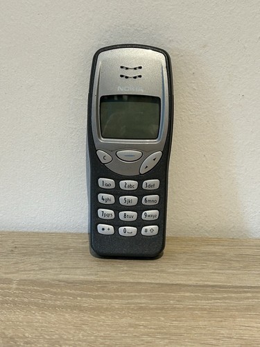 Nokia 3210 parts only - nokia,