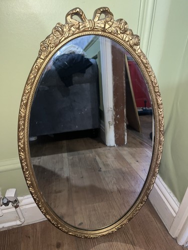 Beautiful vintage gold gilt - beautiful,