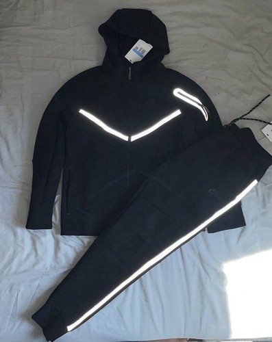 New season reflctive - nike, tech