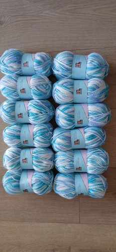 12x 50g balls new - ,