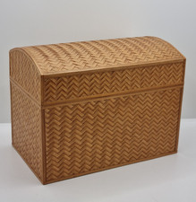 Vintage Handmade Woven Trinket Box Wicker Storage Chest Retro Decor Rare VGC