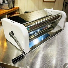 Manual dough sheeter machine