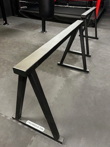 Jump over frame - jump,