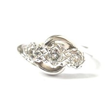 18ct White Gold Diamond Ring 0.25ct Trilogy Ladies Size J Hallmarked 4.8g