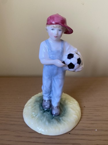 Royal doulton figurine - royal,