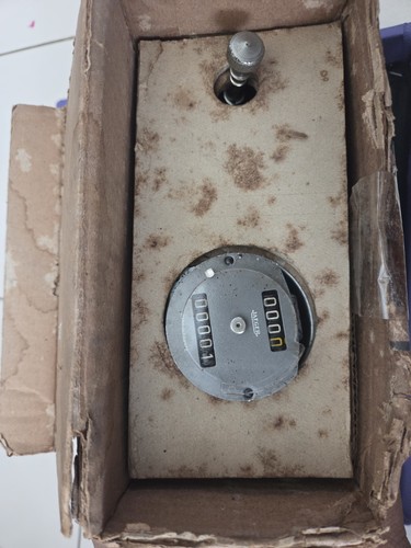 Peugeot 403 speedometer - ,