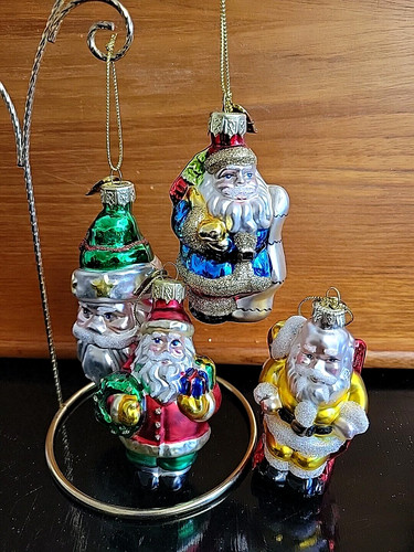 Thomas pacconi santa - thomas,