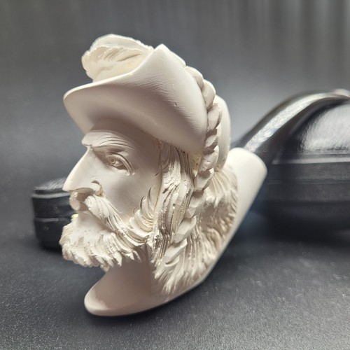 Cavalier meerschaum pipe