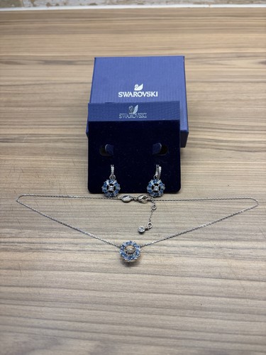 Swarovski signed blue crystal - swarovski,