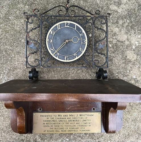 Vintage presentation clock