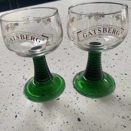 Pair green beehive stem gold - pair,