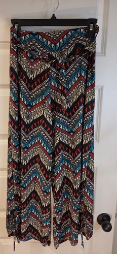 Wide leg printed pants with - leg,