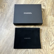 Authentic Chanel Box 18x14x5cm
