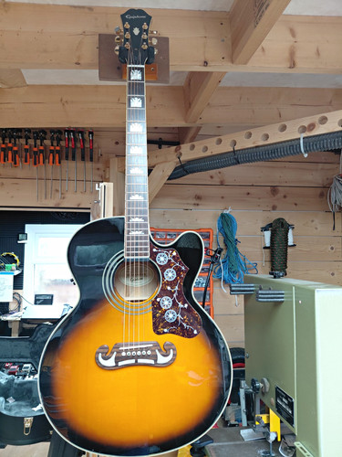 Epiphone masterbilt 200ce - epiphone,