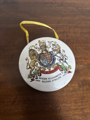 Vintage ceramic pomander - ceramic,