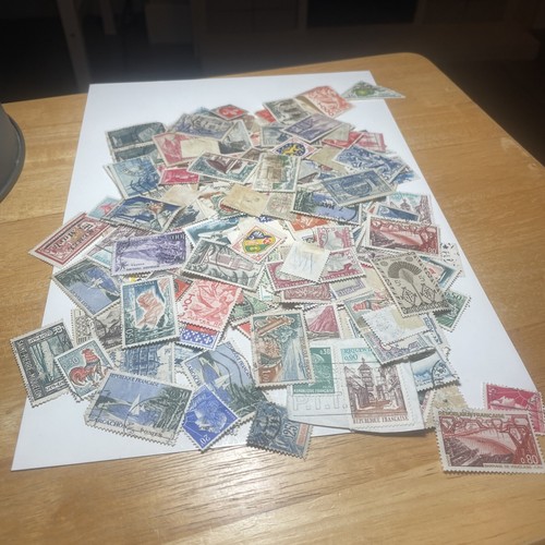 Hundreds old french stamps - of,