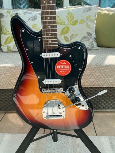 Squier affinity jaguar 3 - -,