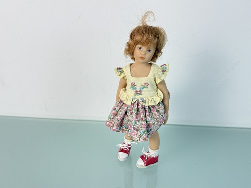 Artist doll heidi - artist,