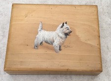 A VINTAGE SOFT WOOD BOX WITH A TRANSFER OF A WEST HIGHLAND TERRIER ON THE LID