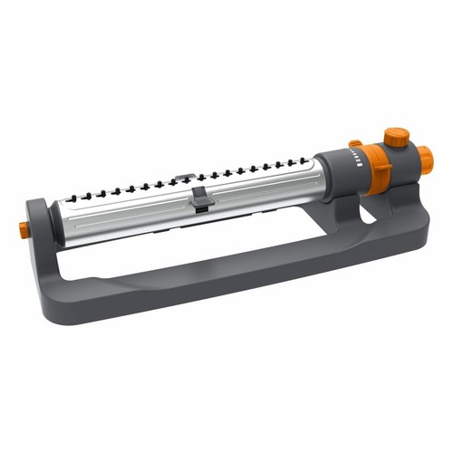 Oscillating water sprinkler - water,