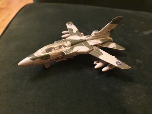 Die cast model panavia - model,