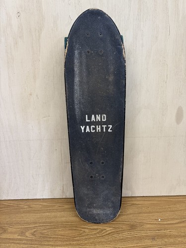 Land yacht cruiser - land, skateboard