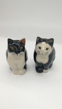 QUAIL  CATS Pottery  CUTE SALT