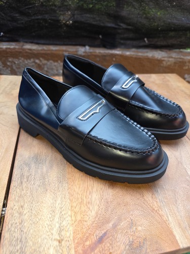 Primarkwide fit black loafer