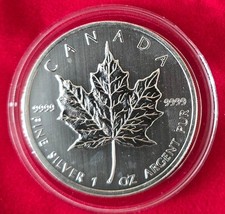 2012 Canada Maple Leaf 1oz Fine Silver 5 Dollar Coin