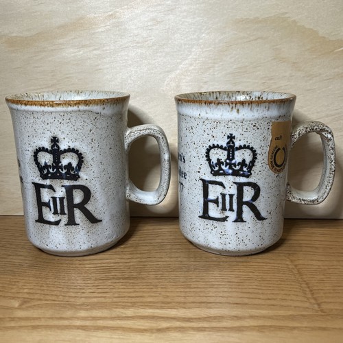 Queen silver jubilee - silver,