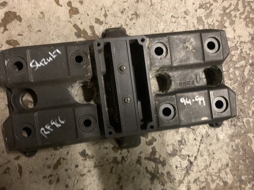 Suzuki rf900 rocker cover - suzuki,